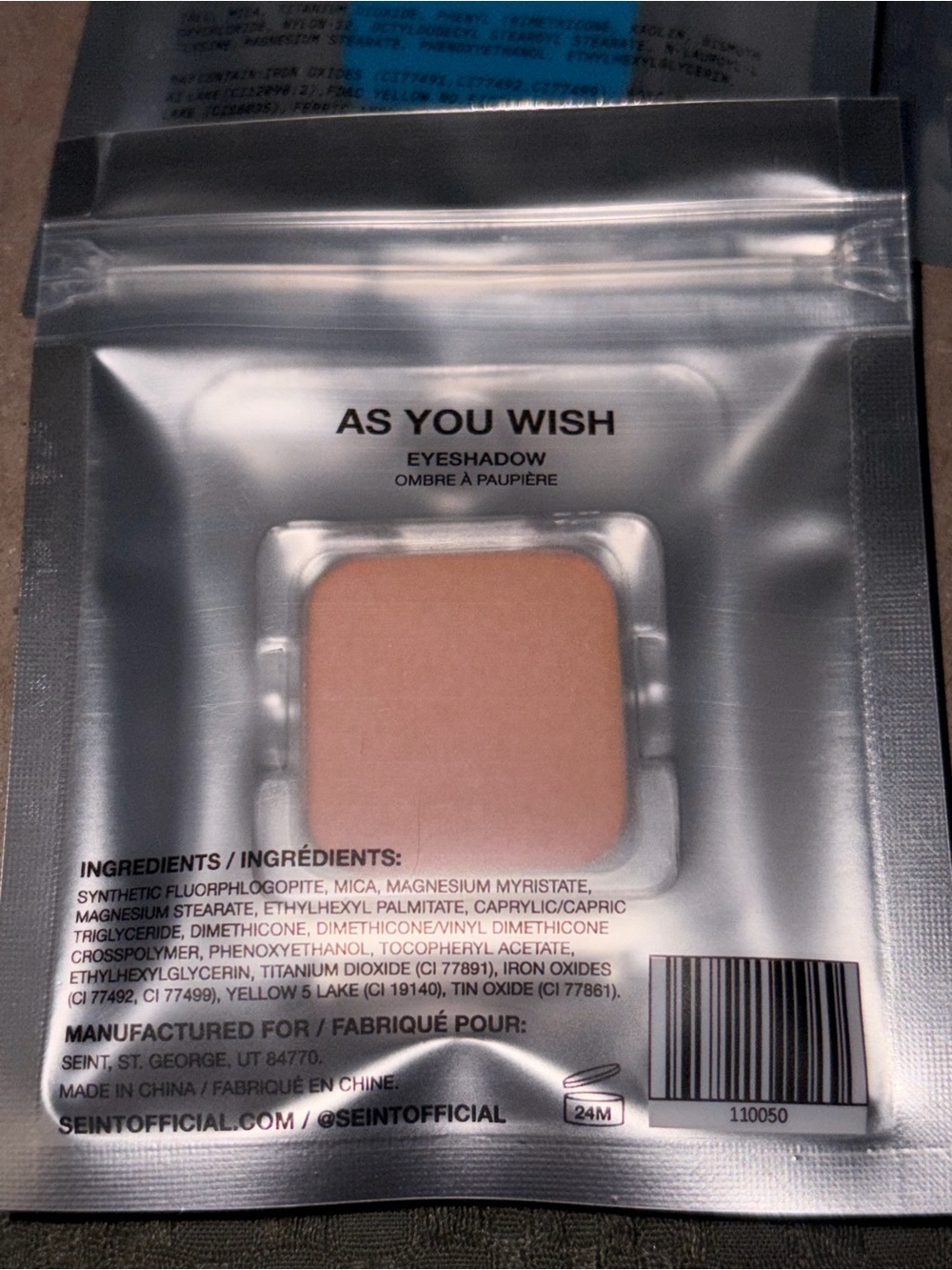 SEINT NEVER OPENED SINGLE EYESHADOW - Picture 3 of 7